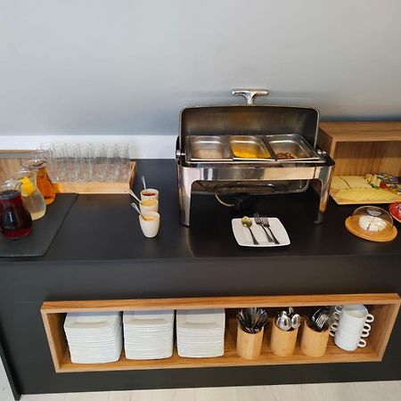 Hotel Nenufar Koscian Ngoại thất bức ảnh